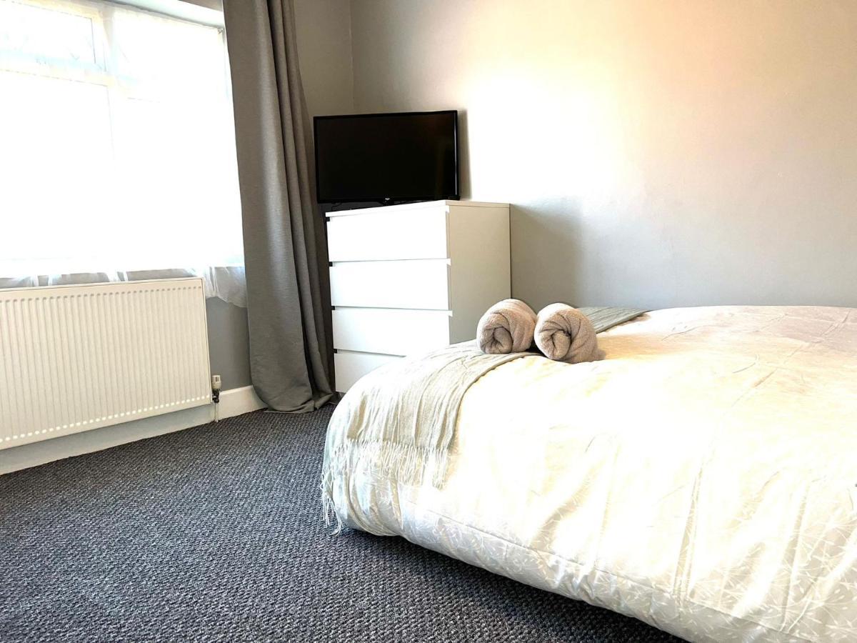 Shirley House 4, Guest House, Self Catering, Self Check In With Smart Locks, Use Of Fully Equipped Kitchen, Close To City Centre, Ideal For Longer Stays, Excellent Transport Links Southampton Exterior foto